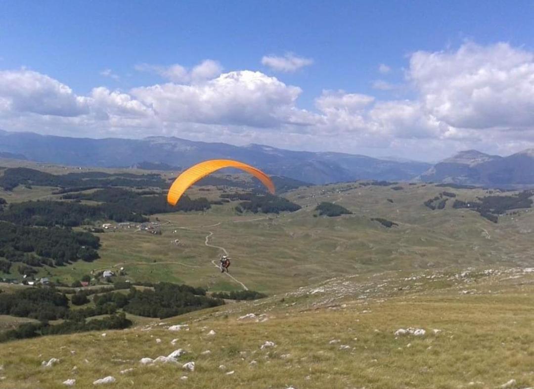 Katun Ljeljenak Hotell Plužine Exteriör bild