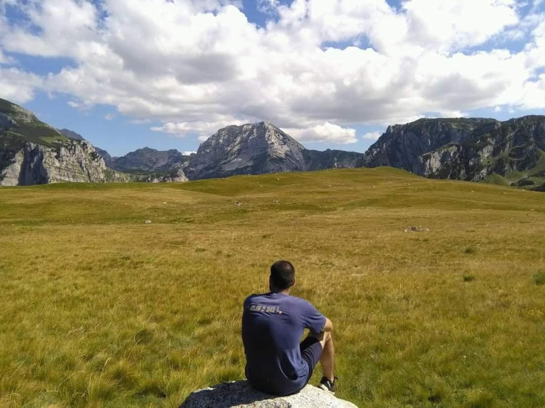Katun Ljeljenak Hotell Plužine Exteriör bild