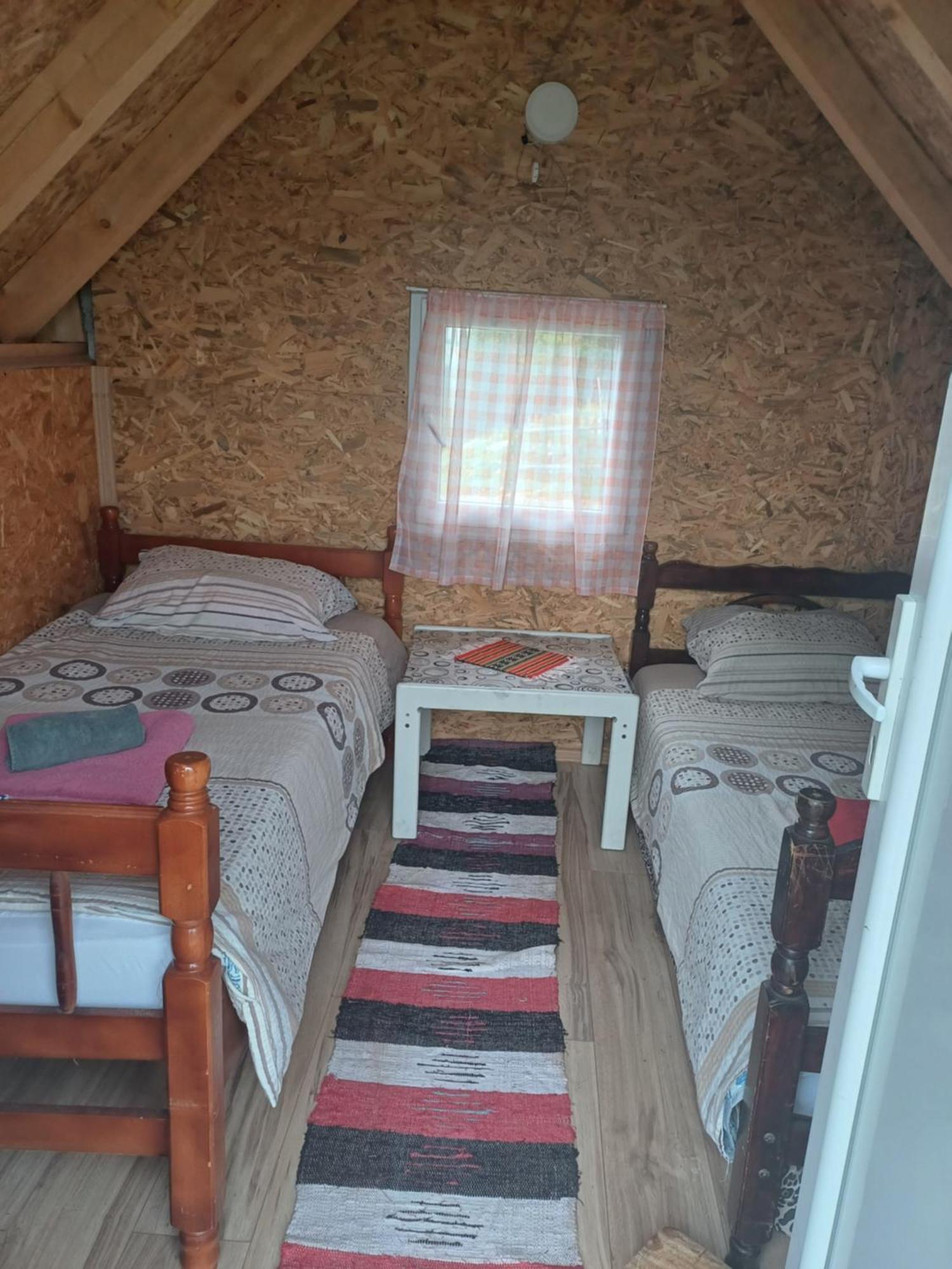 Katun Ljeljenak Hotell Plužine Exteriör bild